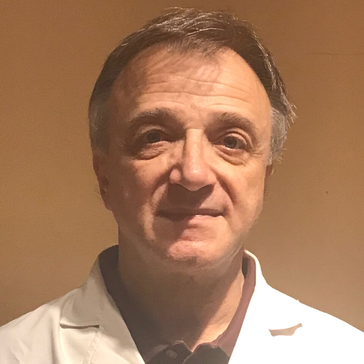 Dr. HUGO P. DINARO